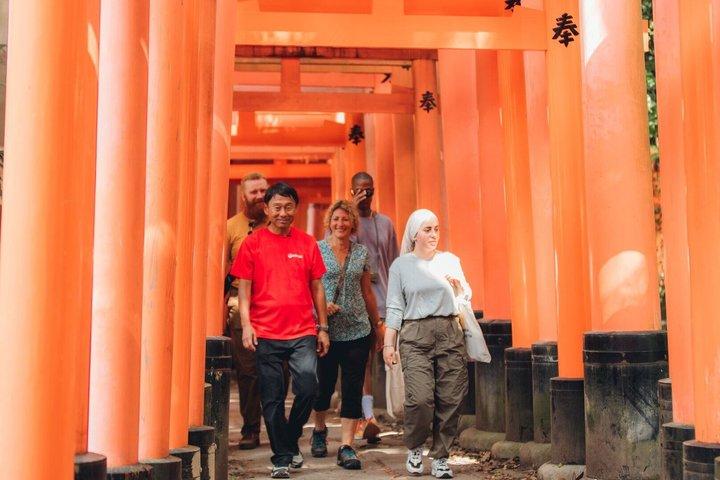 Kyoto Cultural Walking Tour: Fushimi Inari, Gion & Zen Temple