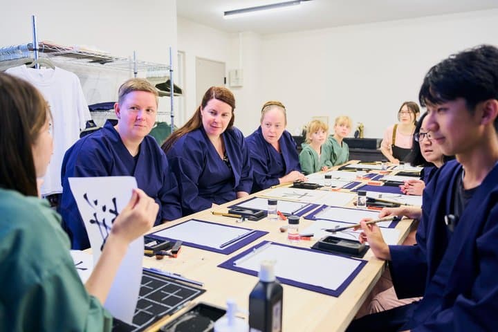 Tokyo: Shinjuku Calligraphy Workshop & Original T-Shirt Creation