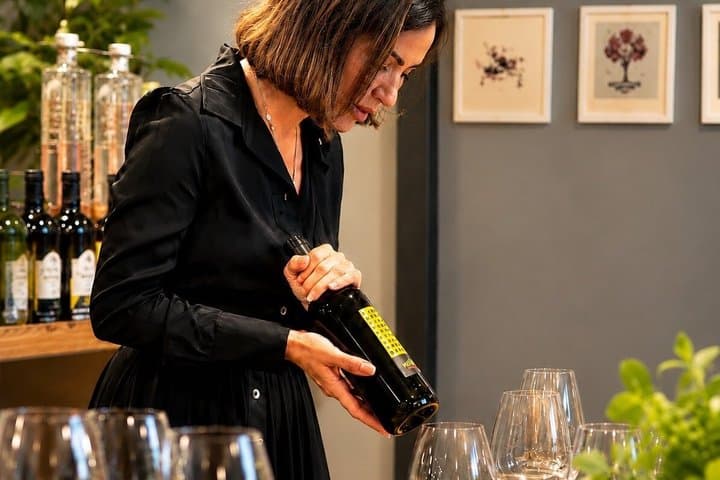Rome: Art, Wine & Food Experience–The Ultimate Roman Wine Tasting