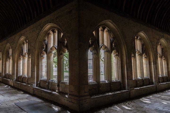 Harry Potter Walking Tour with Hogwarts Film Site Visits (Oxford)