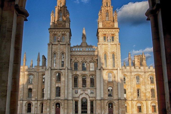 Harry Potter Walking Tour with Hogwarts Film Site Visits (Oxford)