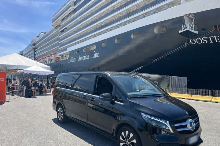 Private Luxury Transportation: Rome - Civitavecchia Cruise Port