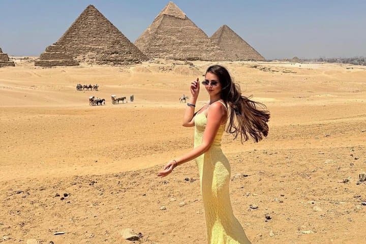 Luxury Pyramids Tour with Professional Photoshoot