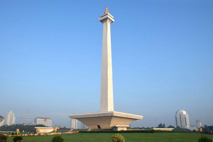 Jakarta City Tour, National Monument, Indonesian park w/ transfer