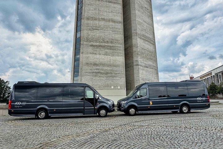 From Prague to Vienna - Private Transfer by MINIBUS Mercedes Sprinter 19+1pax