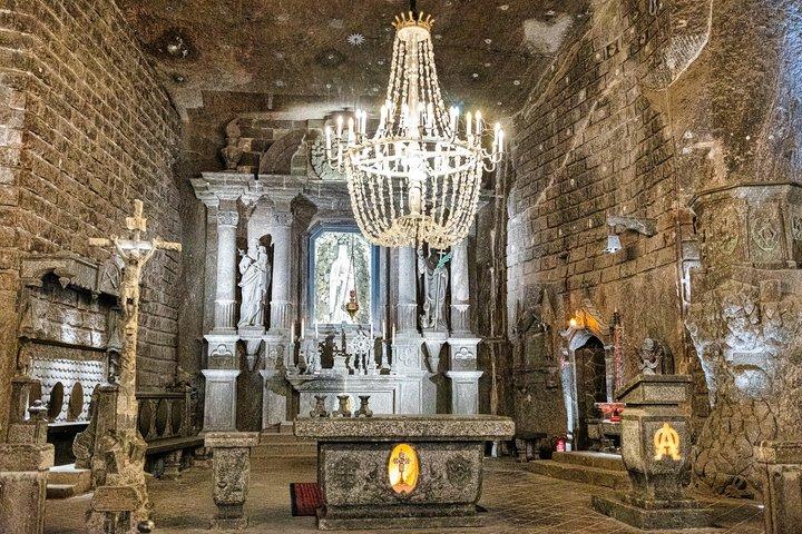 Krakow: Wieliczka Salt Mine Guided Tour with Transport