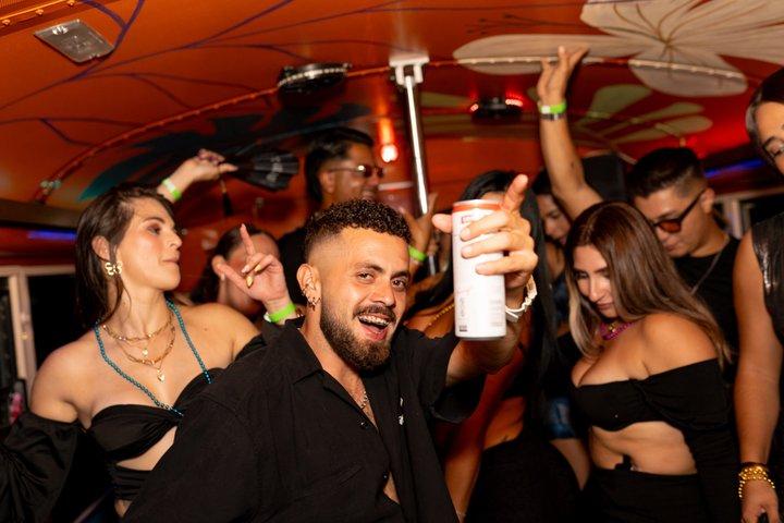 Sunday Funday Tamarindo Party Bus - Beach and Pool Crawl