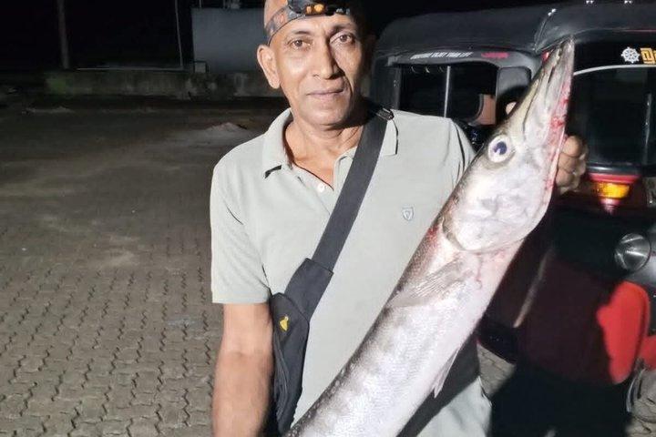 Colombo Beach Fishing with Fishing Rod