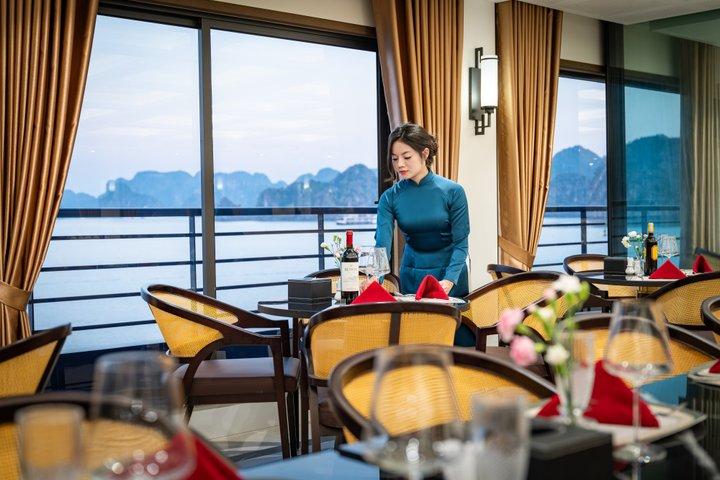 Diana 6-Star Cruise Halong Bay & Lan Ha Bay 2D1N from Hanoi