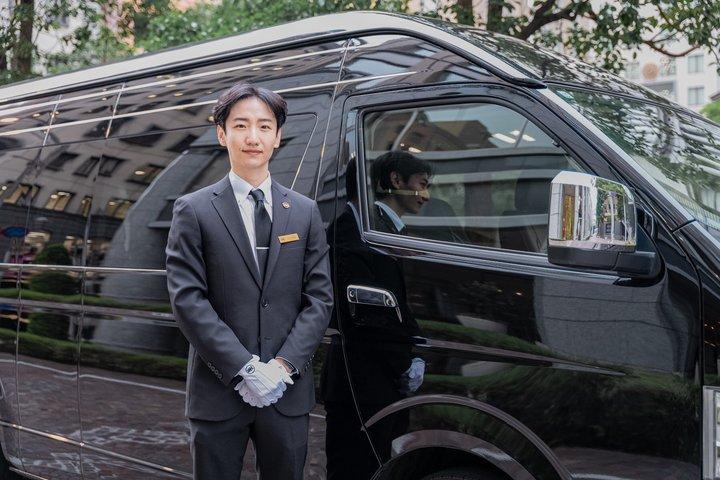 Haneda Airport Private Departure Transfer from Tokyo