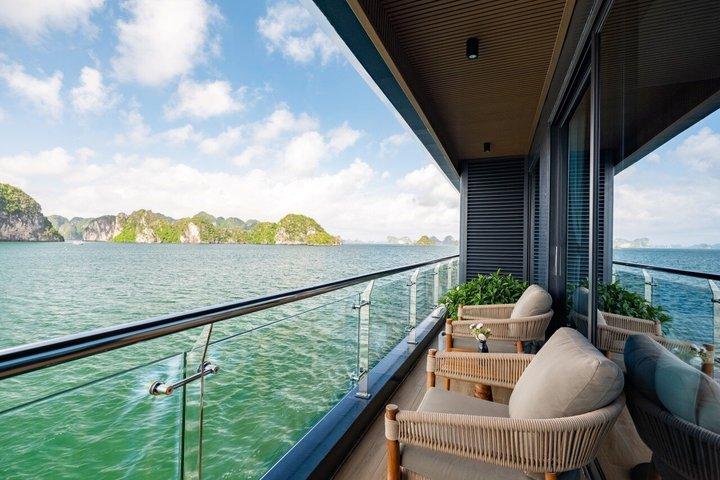 Hanoi: 3D2N 6 Star Cruise Ha Long - Lan Ha | Viet Hai Cycling
