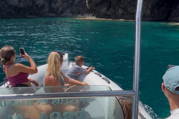 Carboneras : Route of 6 coves by boat through Cabo de Gata
