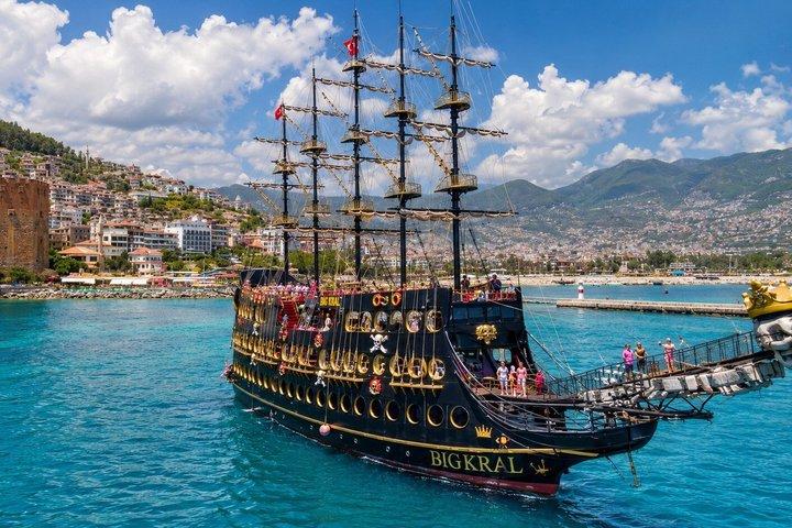 Big Kral Pirate Boat Tour With Free Drinks, Alcohol and Transfer