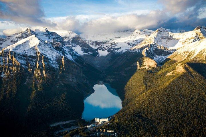 Banff: Lake Louise Canoe Tour & Moraine Lake | Skip-the-Line