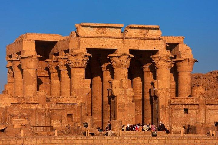 Private Day Tour of Esna Edfu and Kom Ombo Temples from Luxor