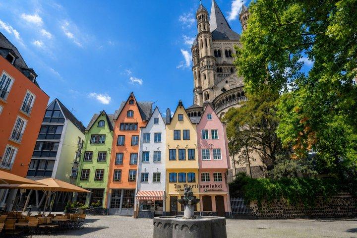 Cologne Scavenger Hunt & Highlights Self-Guided Walking Tour
