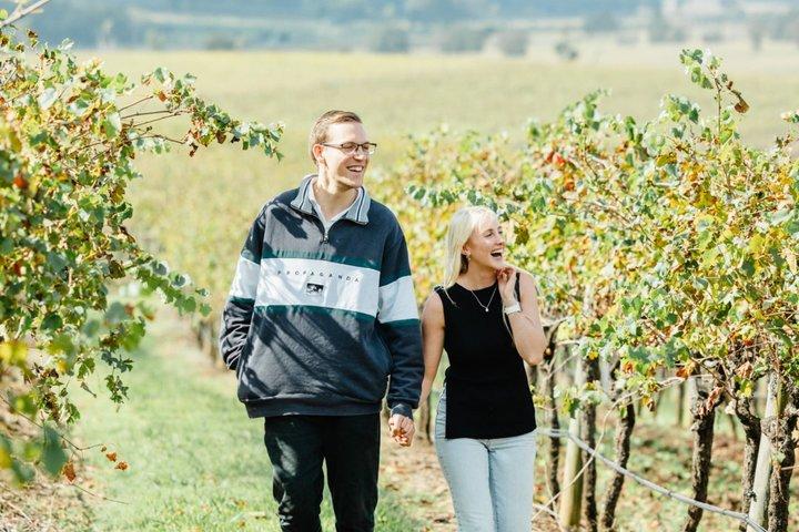 Boutique Hunter Valley Wine Tour with Local Pickup