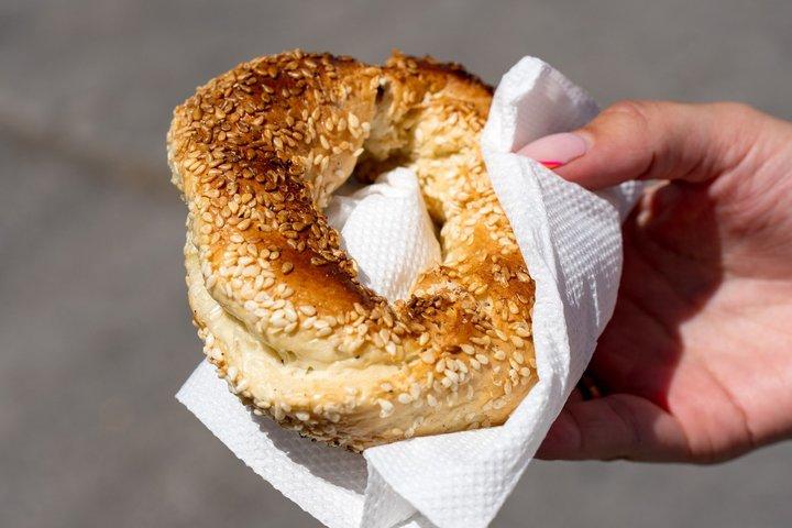 Montreal Mile End Food Tour: Bagels, Smoked Meat & Poutine