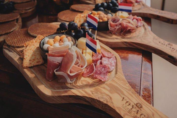 Amsterdam 2 Hour Small-Group Canal Cruise with Unlimited Snacks