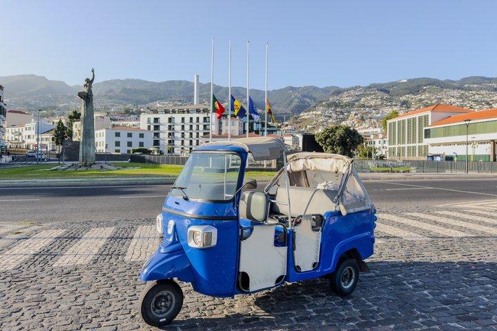 Private Funchal Scenic Views & Hidden Streets Tuk-Tuk Tour