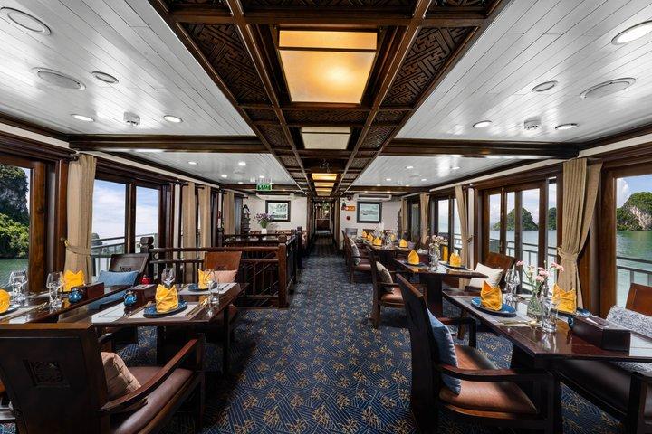 Hanoi: 2D1N Scenic Bai Tu Long Bay Journey on Garden Peak Cruise