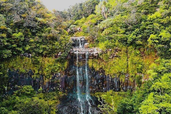 Seven Coloured Earth and South Coast Wonders Tour