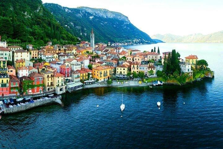 Small-Group Lake Como Experience with Boat and Van from Milan