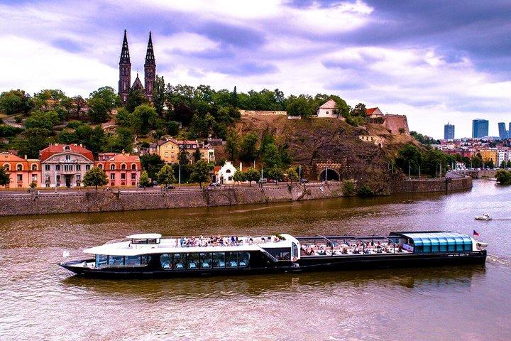 Prague Glass Boat Lunch Cruise with Scenic Views (2 Hours)