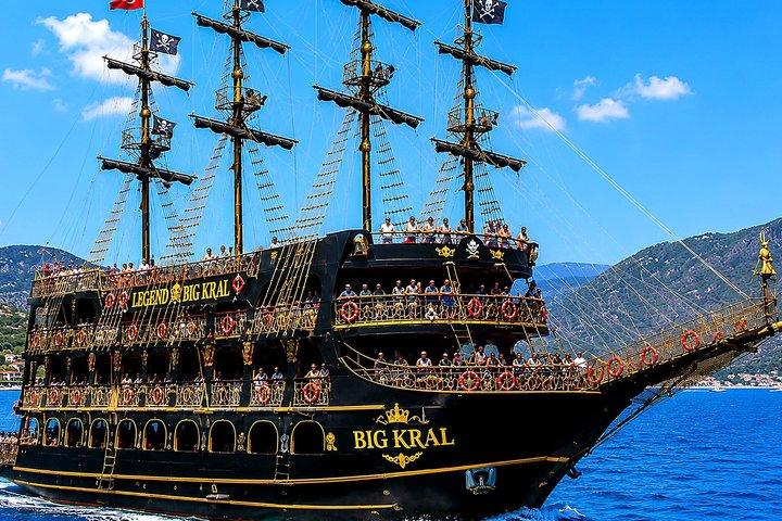 Big Kral Pirate Boat Tour With Free Drinks, Alcohol and Transfer