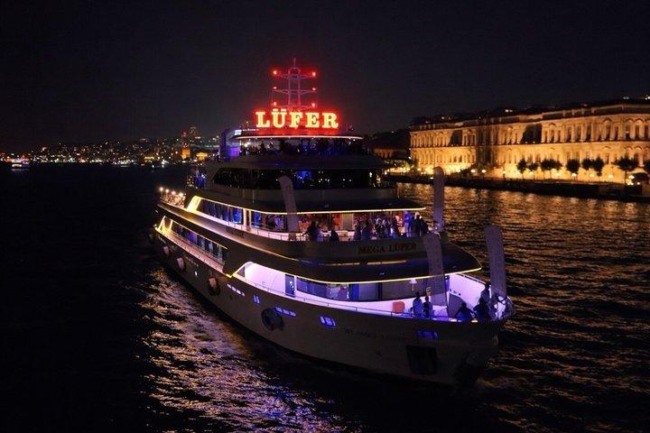 Istanbul Bosphorus Dinner Cruise and Show with Private Table
