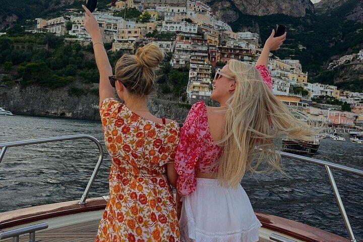 Positano Sunset Boat Tour | Amalfi Coast Cruise with Prosecco
