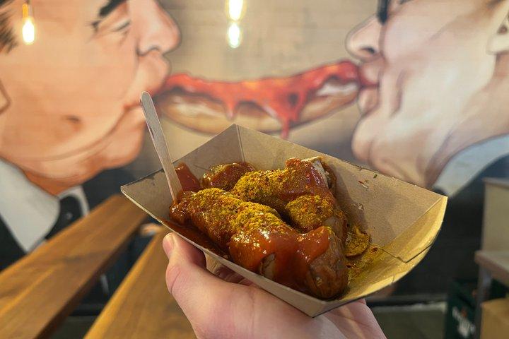 Berlin: Mitte District Food Tour with 7 Authentic Local Tastings