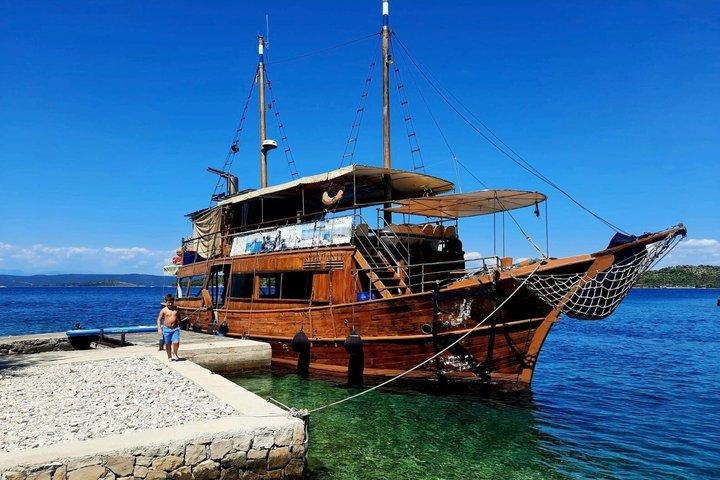 Boat trip from Biograd na Moru to Kornati National Park