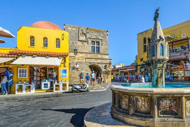 Rhodes Old Town Scavenger Hunt & Self-Guided Walking Tour