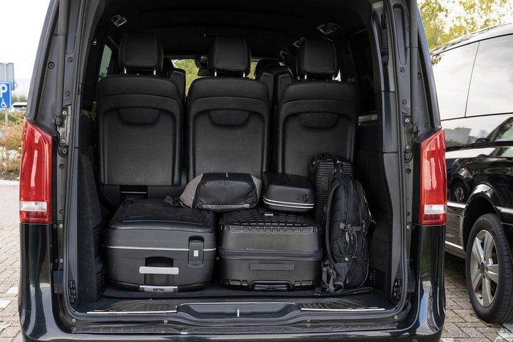 Amsterdam Private Taxi Transfer from Schiphol Airport