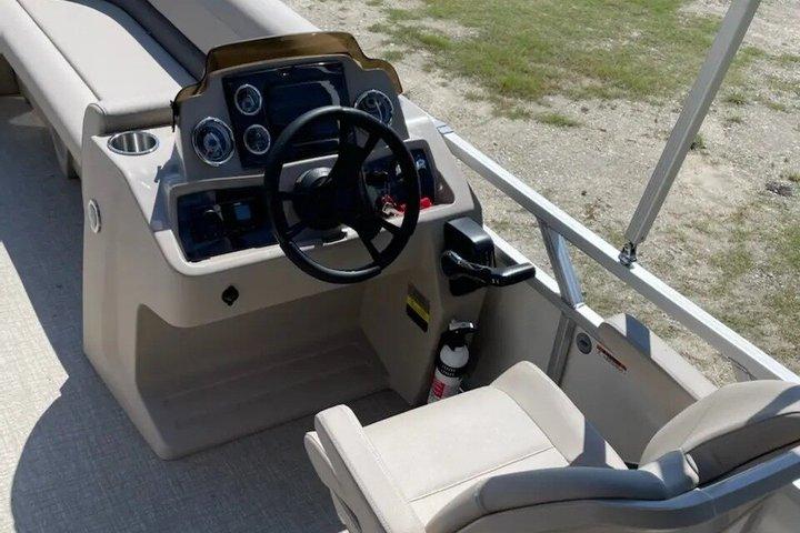 25ft Pontoon Rental at St. Andrews State Park