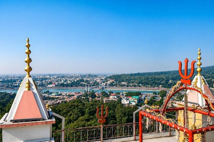 Rishikesh: Himalayan Cave Hike with Beatles Ashram visit