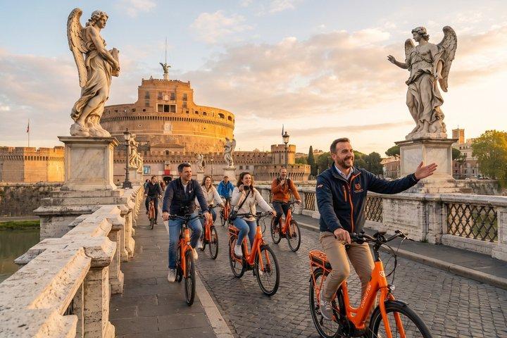 Bike/E-bike Tour of Rome and Vatican