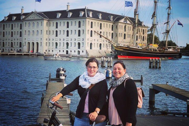 Amsterdam Bicycle Tour with Guide in English