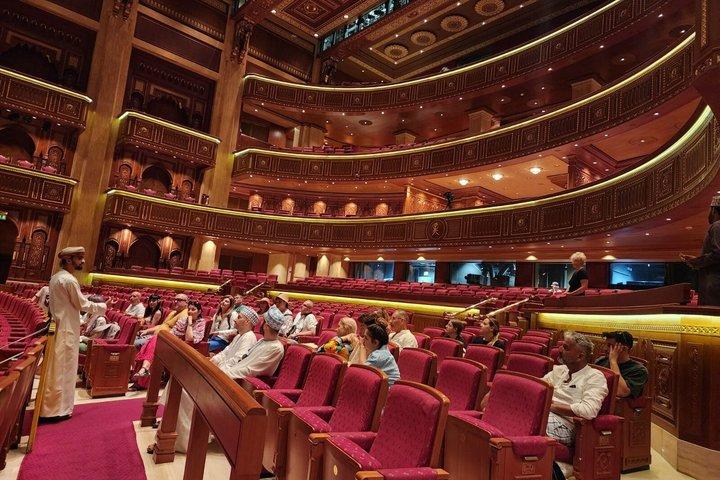 4-Hour Muscat City Highlights Shared Tour with Transfers