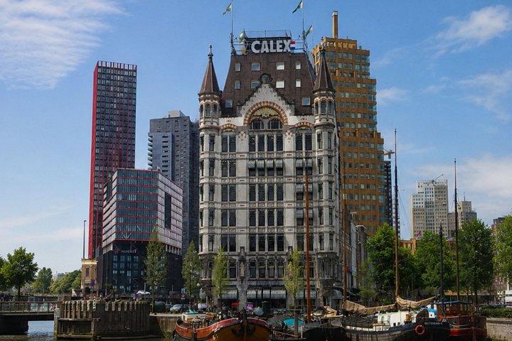 Rotterdam Scavenger Hunt & Highlights Self-Guided Walking Tour