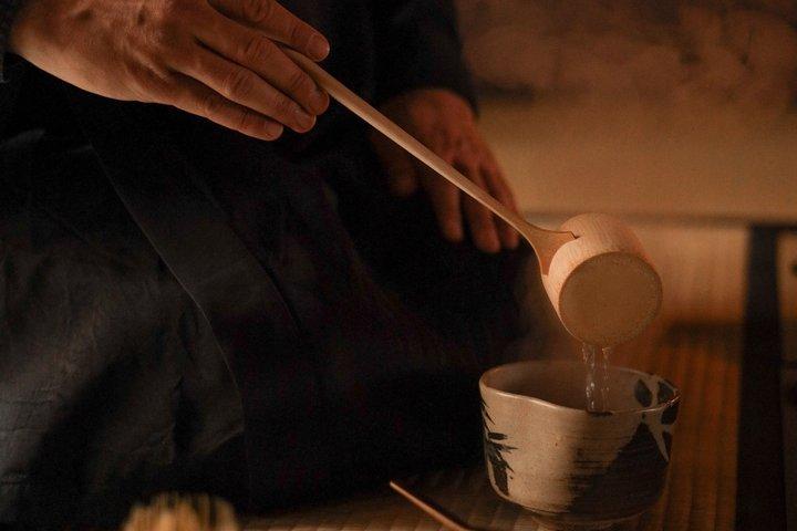 A candlelit tea ceremony in a 100-year-old Kyoto townhouse.