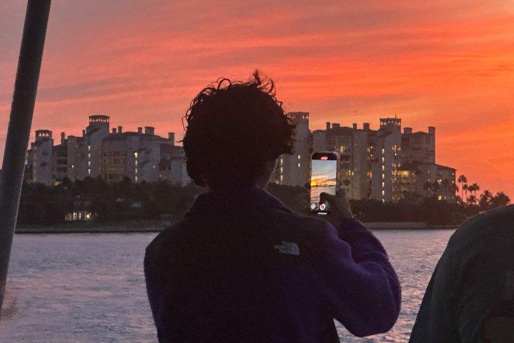 Miami Skyline Boat Cruise and Millionaire's Homes