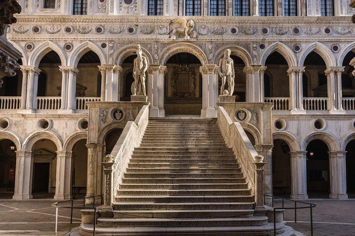 Venice Doge’s Palace - Priority Entrance & Premium Guided Tour