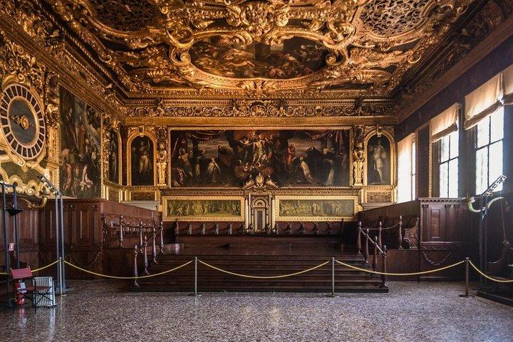 Venice Doge’s Palace - Priority Entrance & Premium Guided Tour
