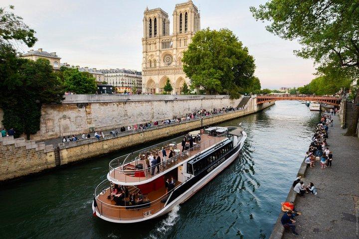 Eiffel Tower Tour with Optional Summit and Seine River Cruise