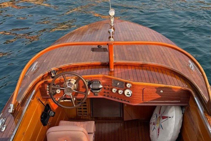 Boat tour to bellaggio and varenna