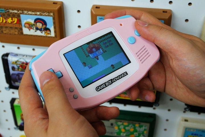 Game Boy Mod Workshop in Akihabara, Tokyo (Original/Advance)