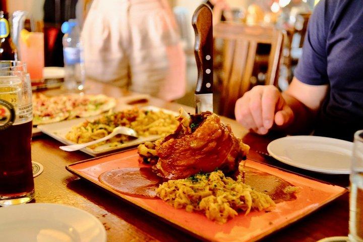 Berlin: Mitte District Food Tour with 7 Authentic Local Tastings
