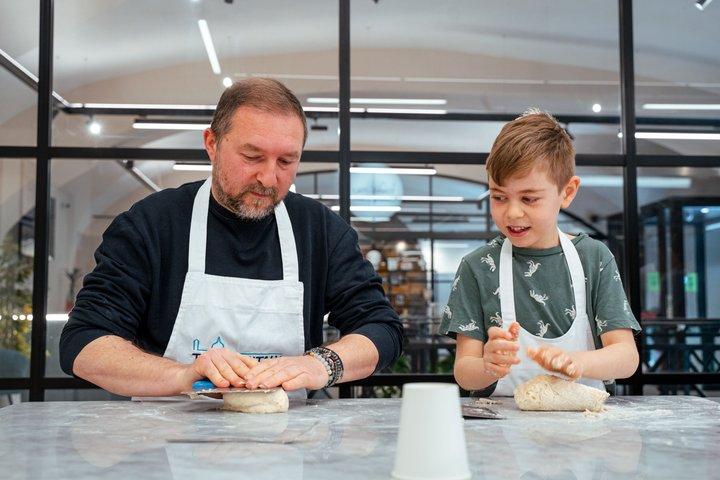 Milan Cooking Class: Pizza & Gelato or Pasta & Tiramisu